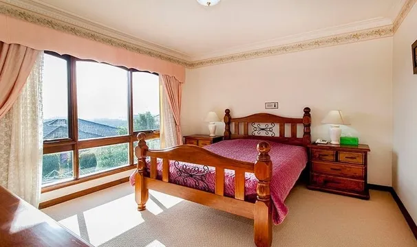 53 Grandview Road, Wheelers Hill VIC 3150 - House For Rent | Domain