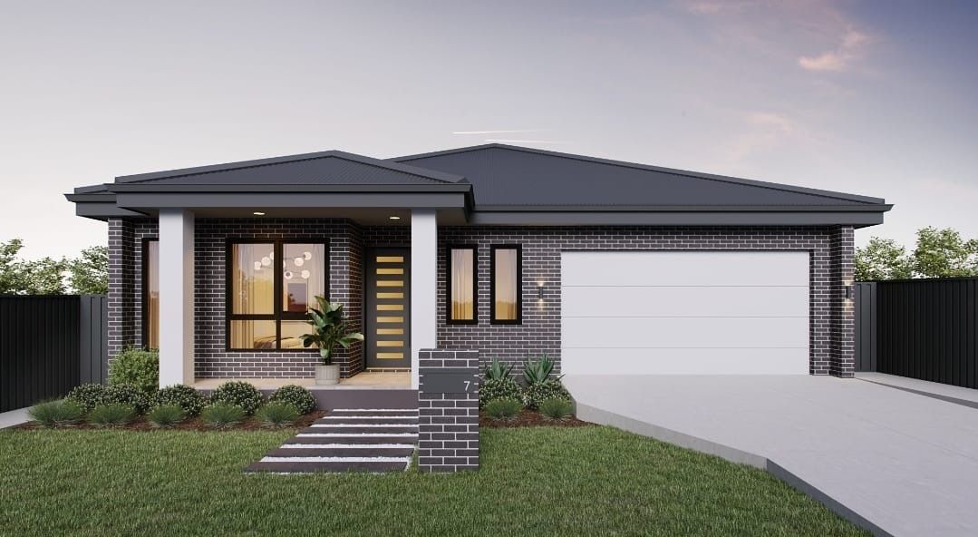 5 bedrooms House in 7 Cabrera Street THIRLMERE NSW, 2572