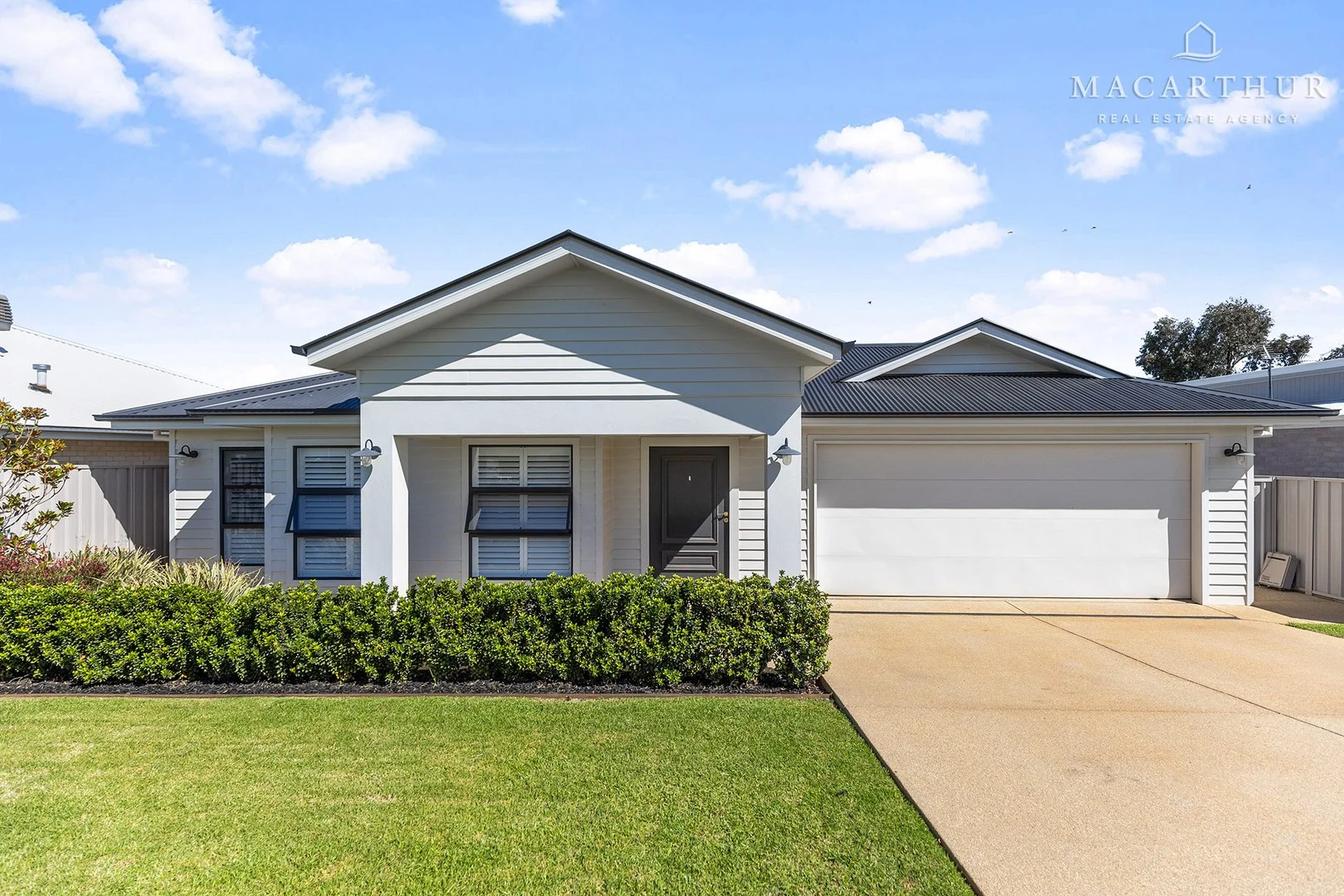 3 Dallas Avenue, Gobbagombalin NSW 2650