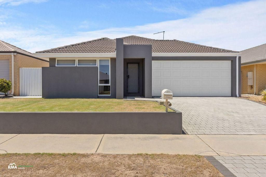 4 bedrooms House in 39 Geographe Bay Pass SECRET HARBOUR WA, 6173