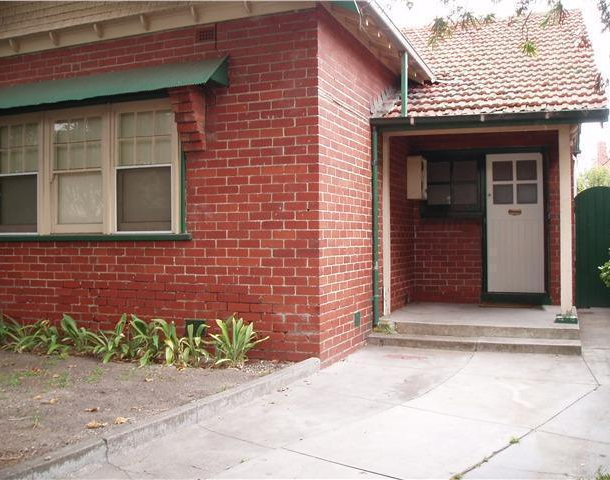 34 Barkly Street, St Kilda VIC 3182