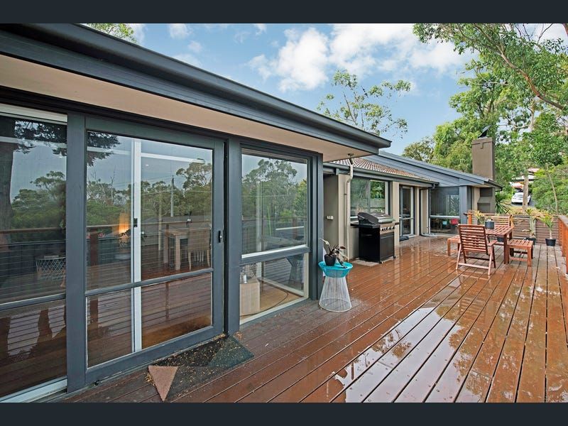 3 bedrooms House in 38 Wynnstay Road MOUNT ELIZA VIC, 3930