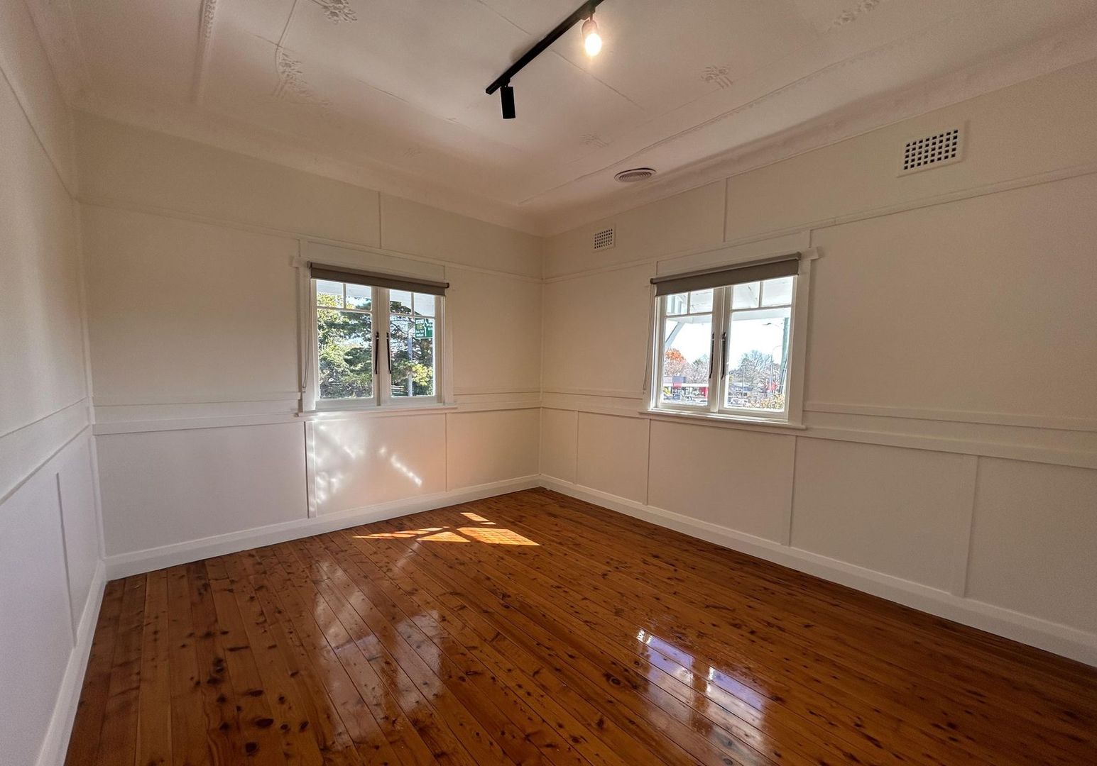 10 Illawarra Highway, Moss Vale NSW 2577 House For Rent Domain