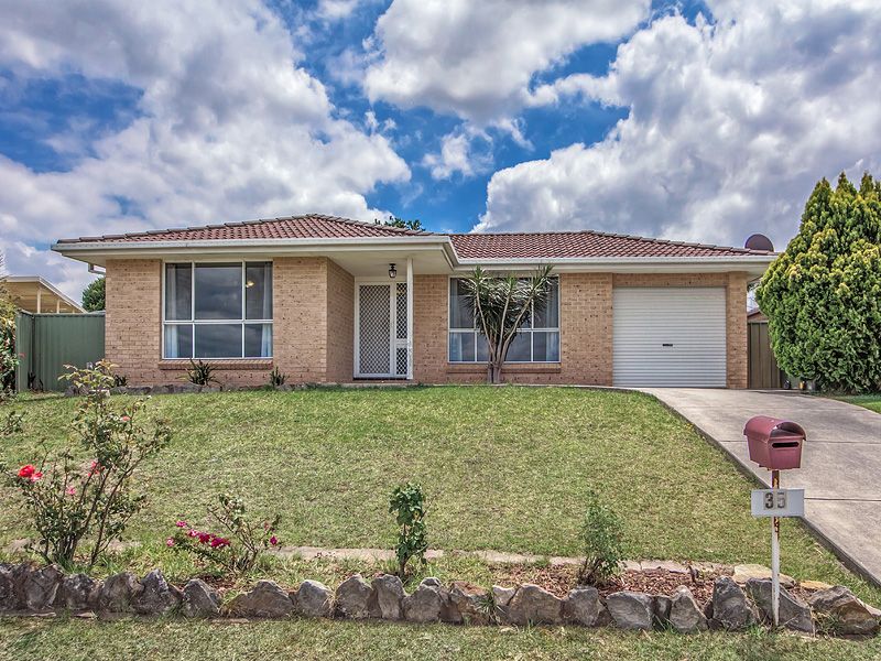 3 bedrooms House in 35 Goodsell Street MINTO NSW, 2566