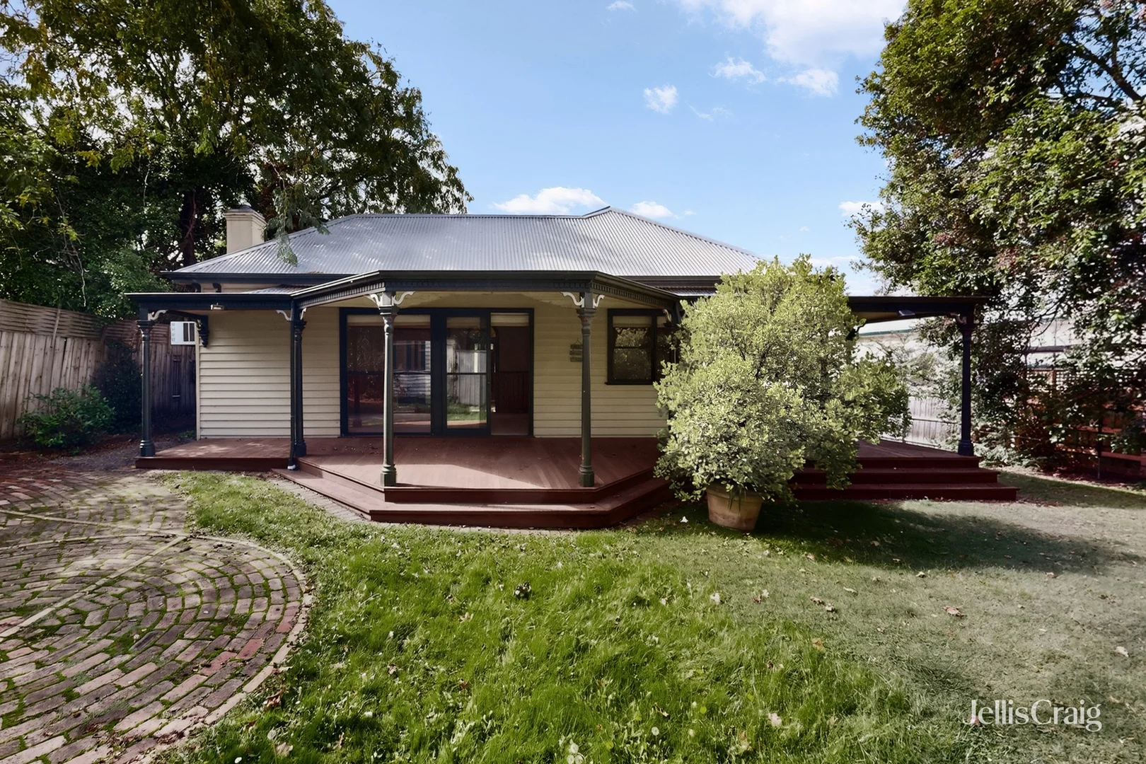 Additional image 15 of 13 Wolseley Close, Mont Albert VIC 3127