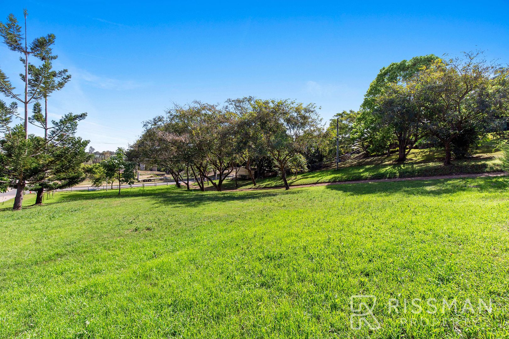 124 - 126 Murrays Road, Tanah Merah QLD 4128, Image 2