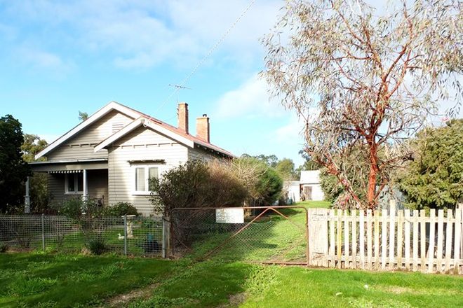 Picture of 28 Degrave St, ELMHURST VIC 3469