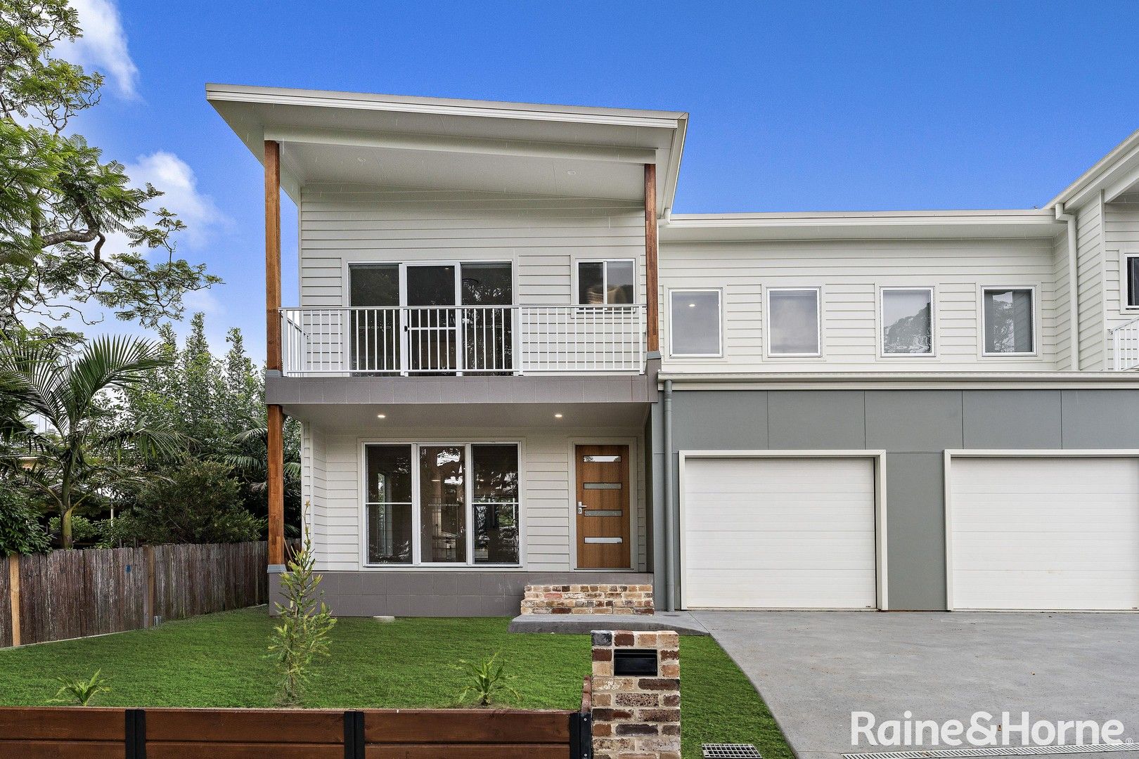 3 bedrooms Duplex in 19a Harper Lane HELENSBURGH NSW, 2508