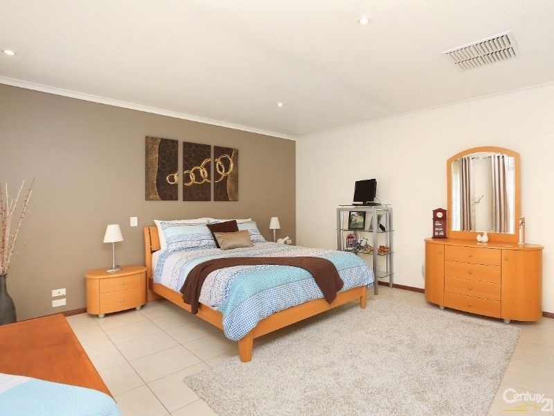 5 Salmon Court, Parafield Gardens SA 5107, Image 1