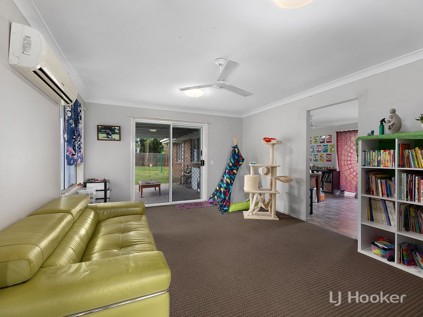 3 Plover Street, Flinders View QLD 4305, Image 2