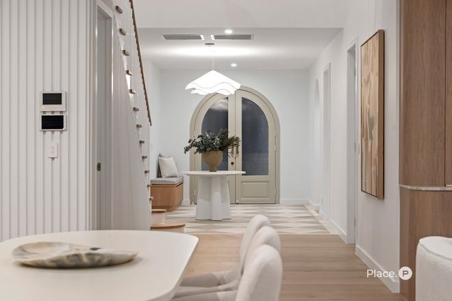 129 Morehead Avenue Norman Park 4170 - Image 6