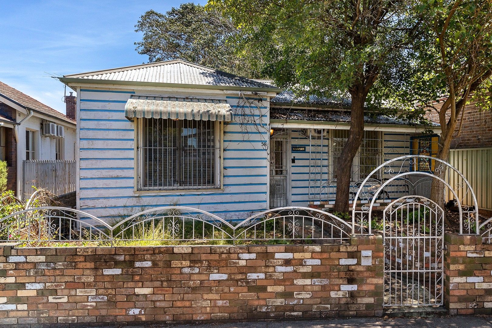 5 bedrooms House in 58 Railway Street ROCKDALE NSW, 2216