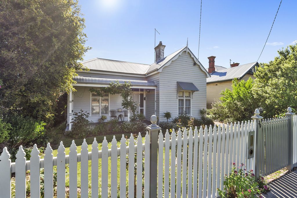 39 Hart Street, Colac VIC 3250, Image 0