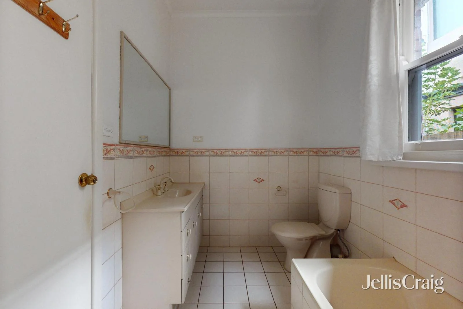 Additional image 8 of 37 Rangeview Grove, Balwyn North VIC 3104