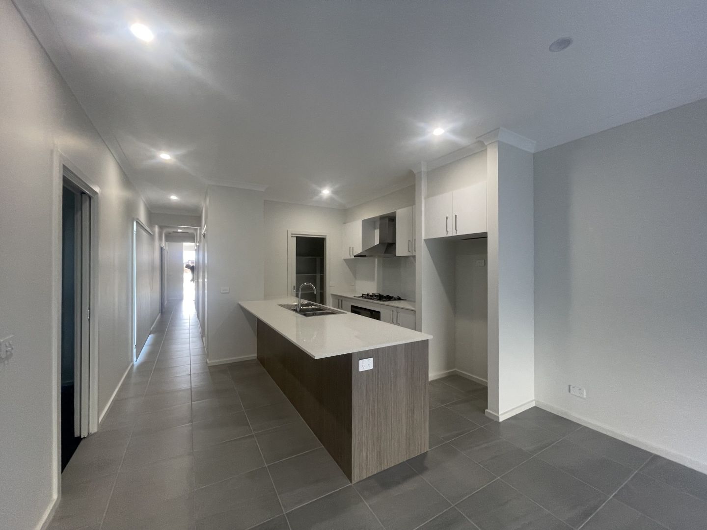 4 Rex Drive, Thornhill Park VIC 3335 House For Rent 430 Domain