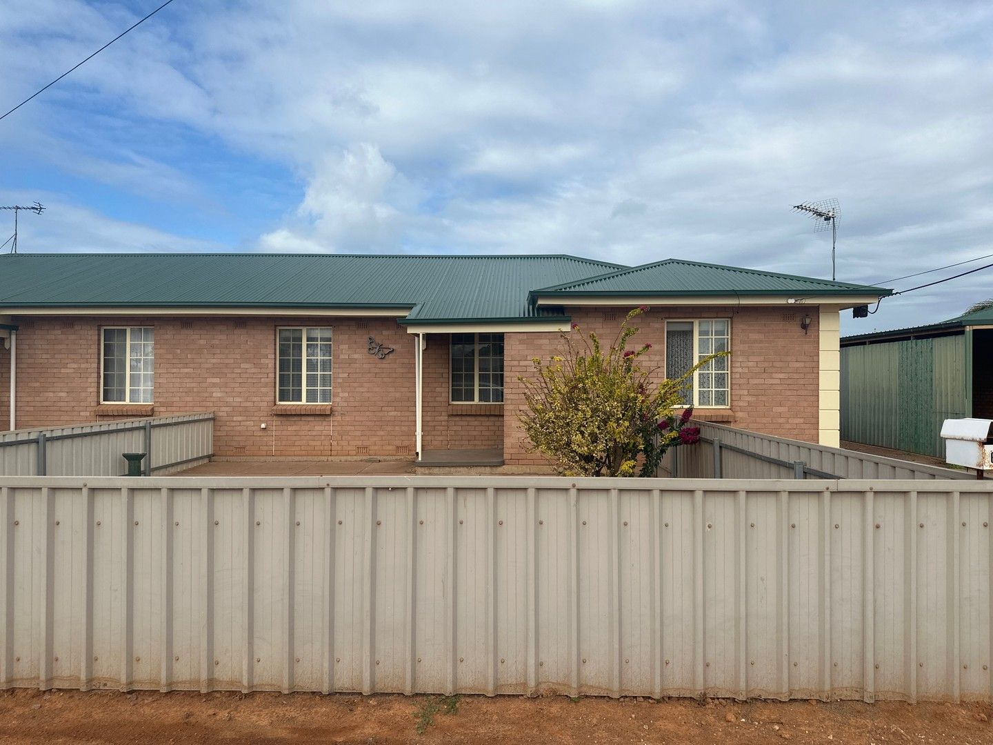 3 bedrooms House in 61 Mills Street WHYALLA NORRIE SA, 5608