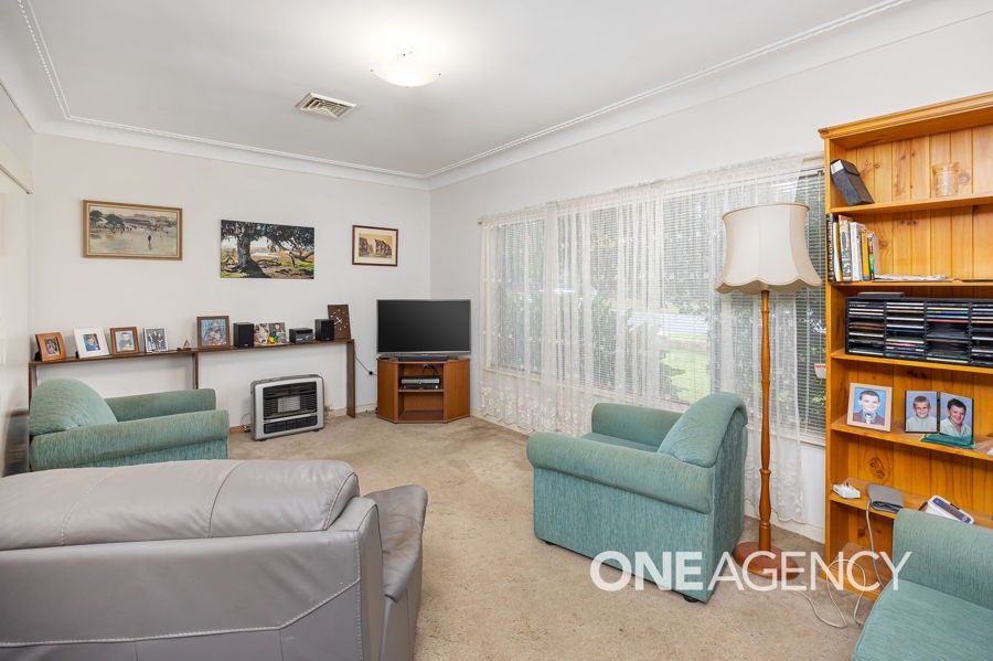 67 WHITE AVENUE, Kooringal NSW 2650, Image 1