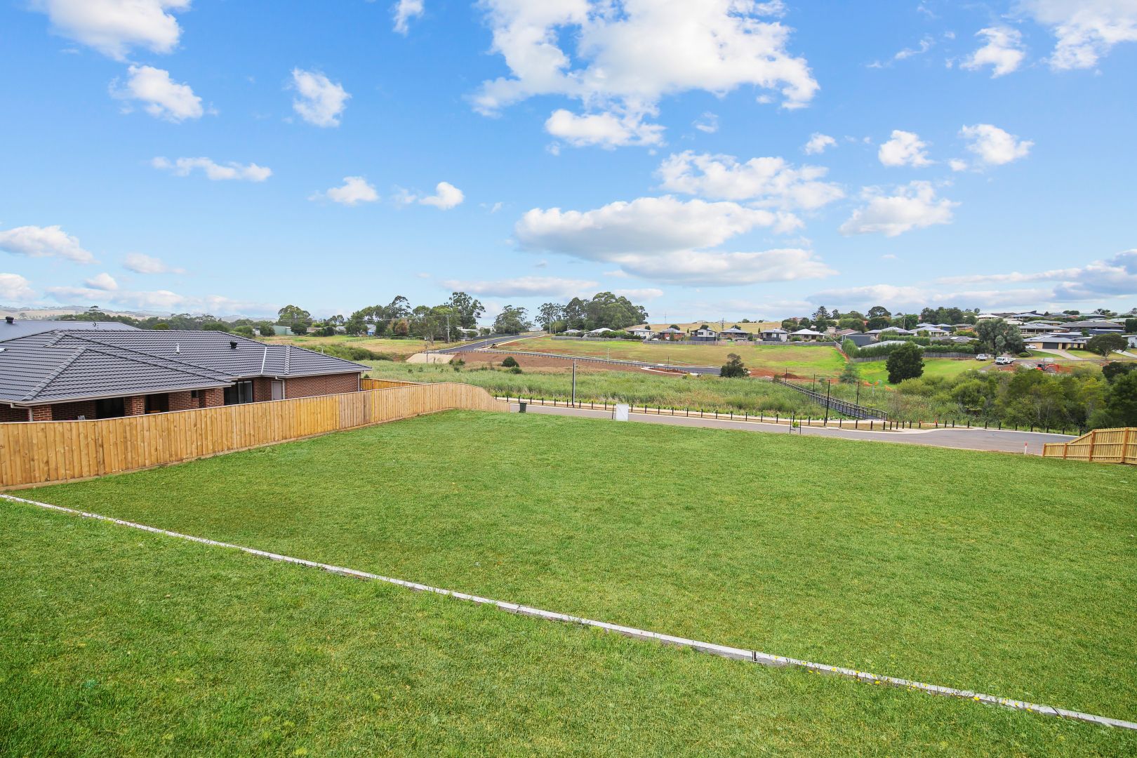 6 Rolfe Close, Leongatha VIC 3953, Image 2