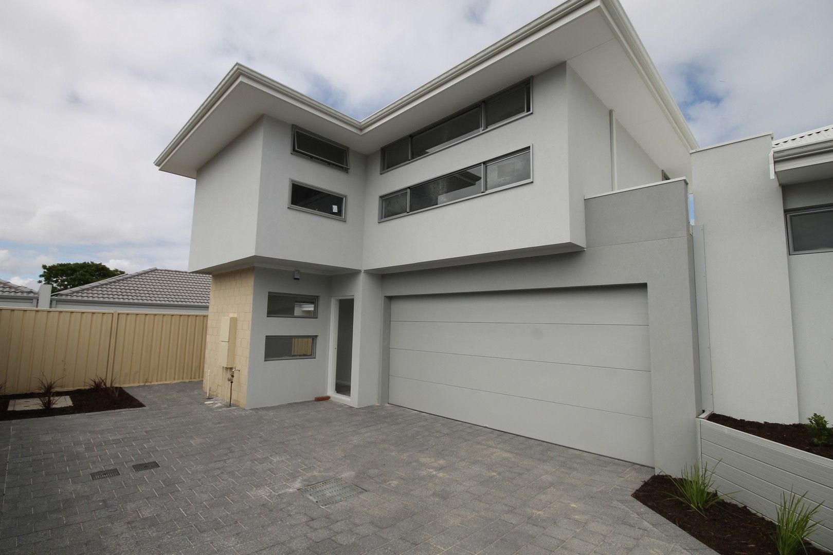 3 bedrooms House in 3 Robertsbridge Street NOLLAMARA WA, 6061