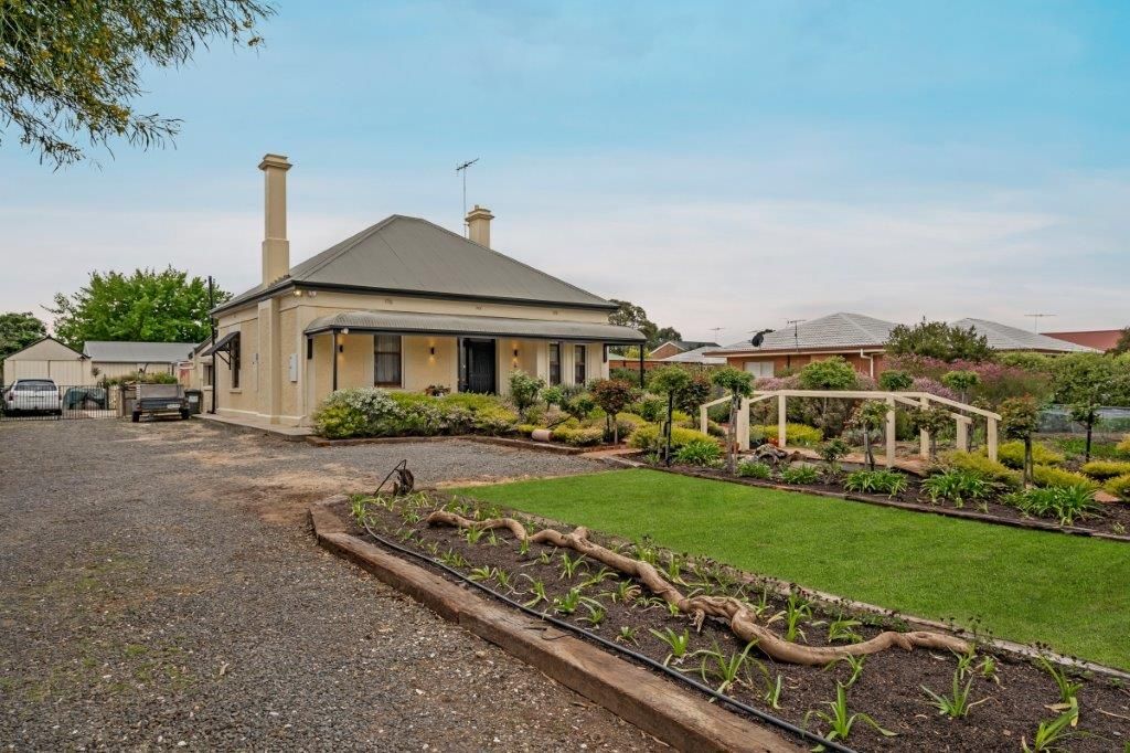 12 Greenock Road, Nuriootpa SA 5355, Image 1