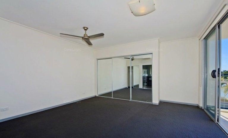 736/64 Sickle Avenue, Hope Island QLD 4212, Image 2