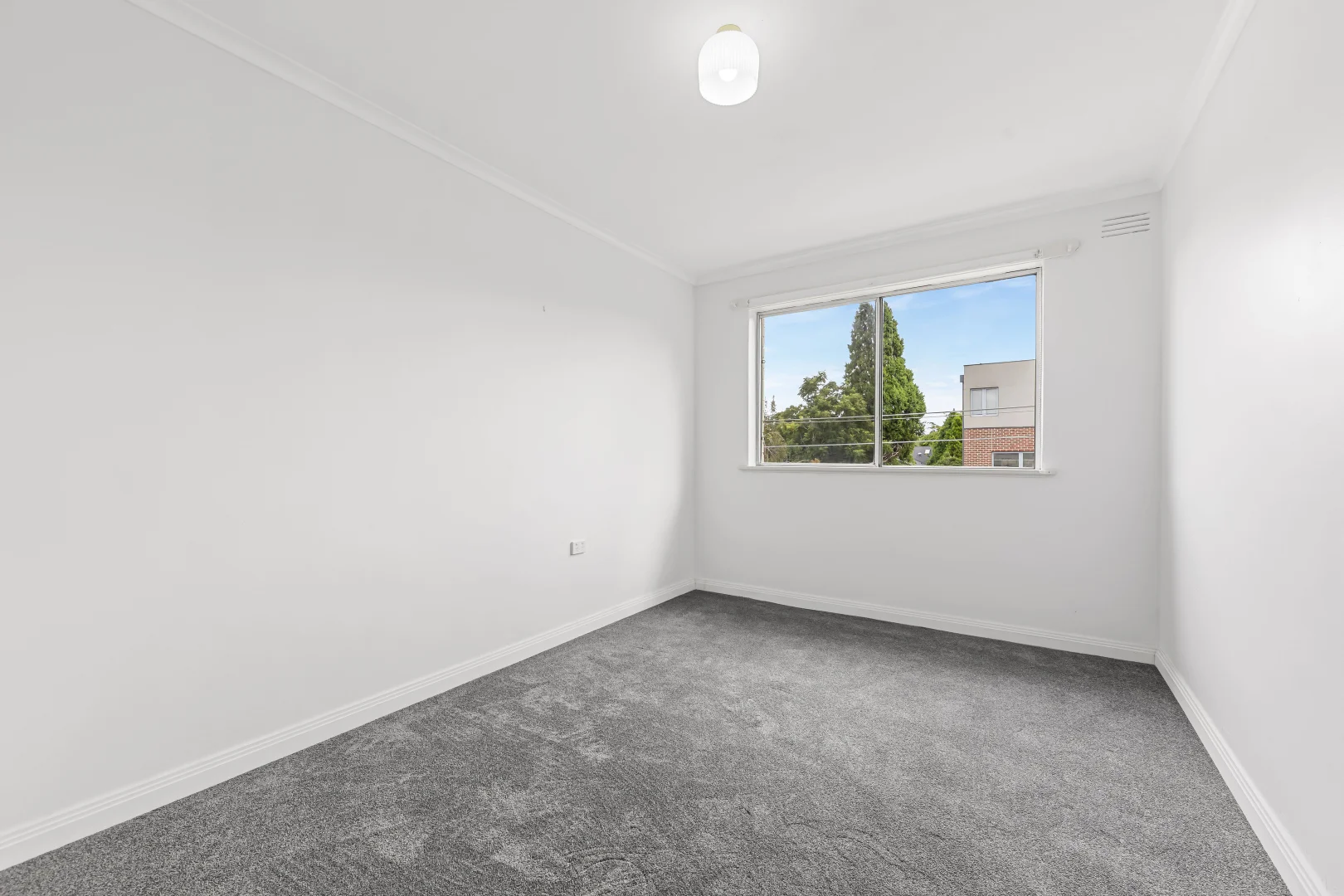 Additional image 5 of 5/15 Woodvale Close, Essendon VIC 3040