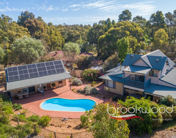 7 Woodlea Place, Sawyers Valley WA 6074