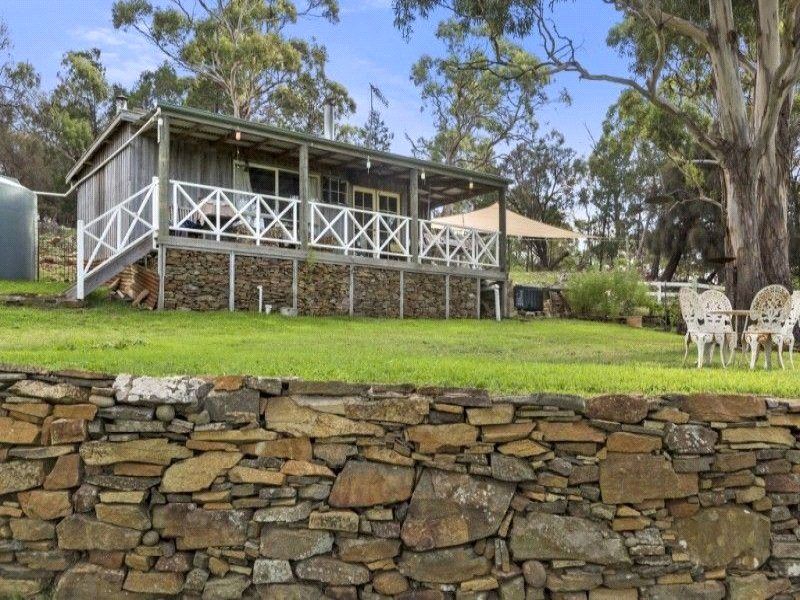 8 Cathcart Street, Swansea TAS 7190, Image 1