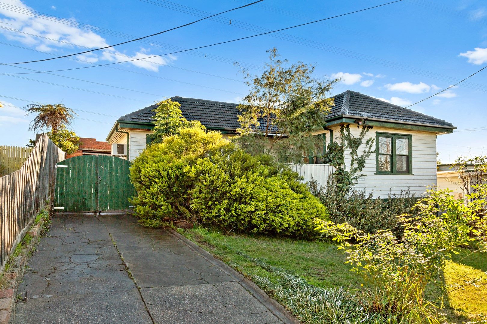 19 Hillcrest Avenue, Ringwood VIC 3134, Image 0