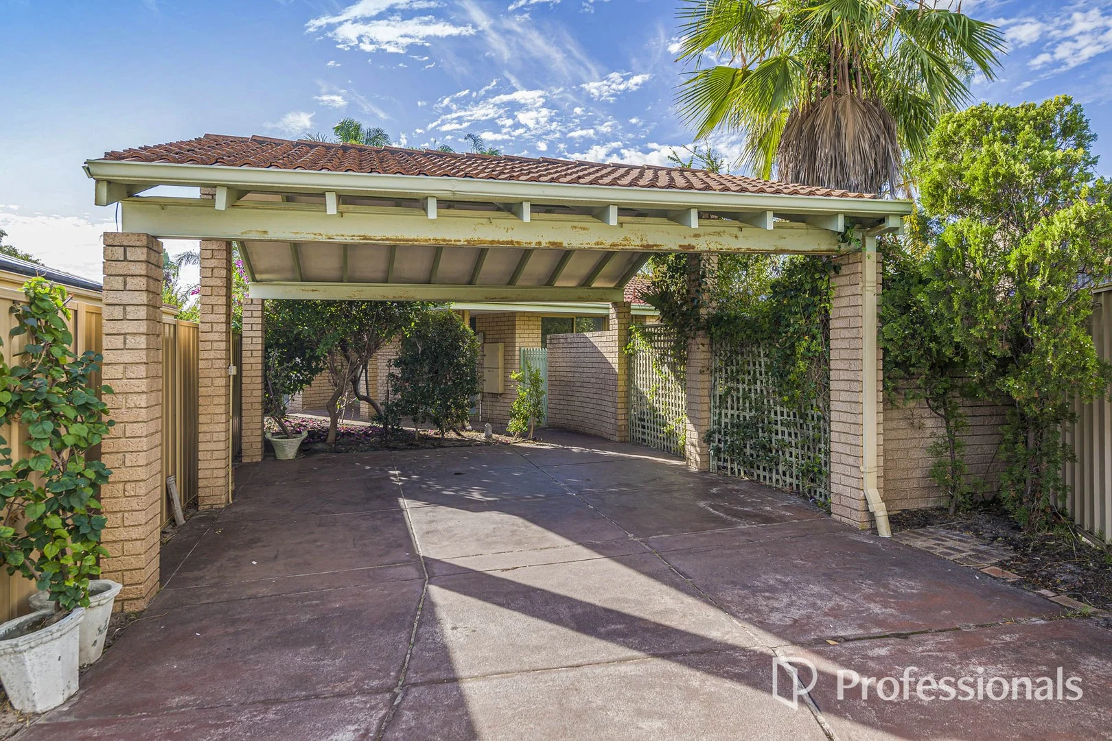 17 Lorikeet Heights, Ballajura WA 6066