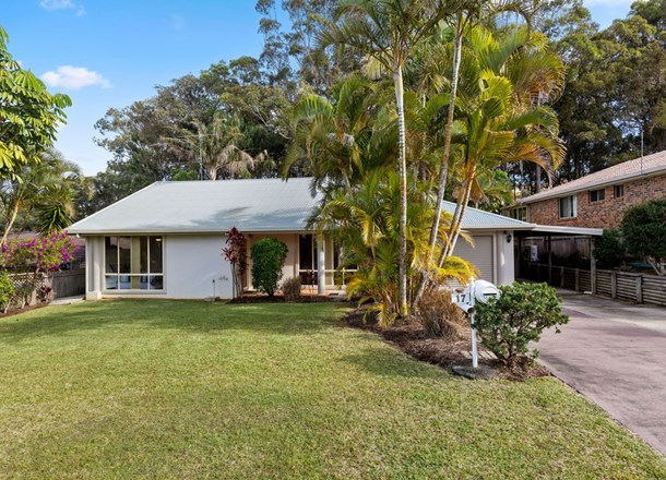 17 Landrigan Close, Woolgoolga NSW 2456