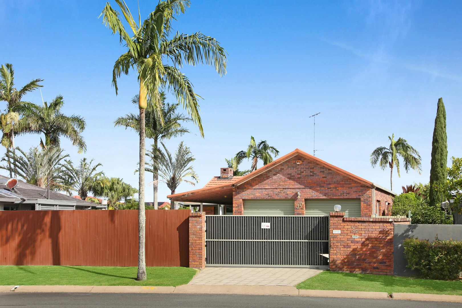 Additional image 20 of 30 Dunkeith Avenue, Benowa Waters QLD 4217