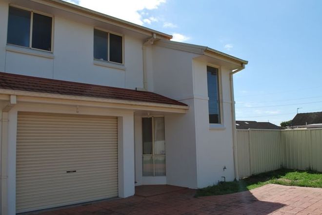 Picture of 1/20 Station Street, DAPTO NSW 2530