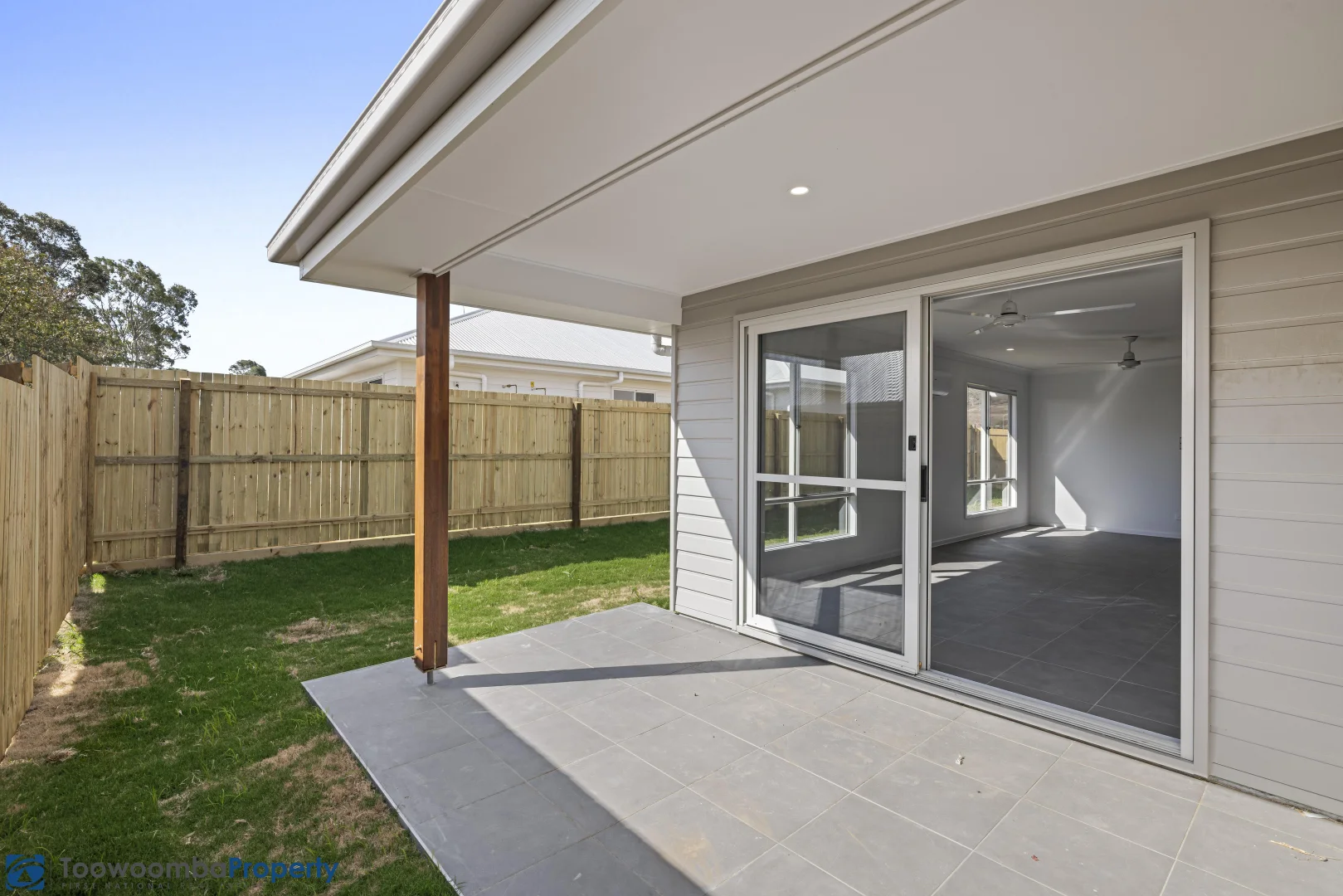 Additional image 10 of 11 Bluebell Street, Glenvale QLD 4350