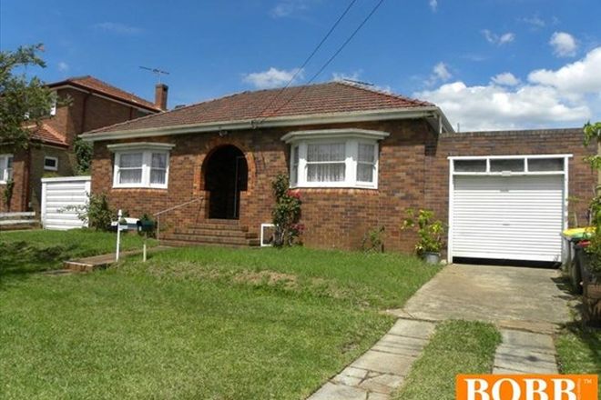 Picture of 10 THE CRESCENT, YAGOONA NSW 2199