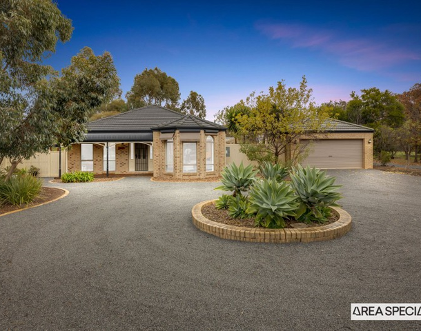 3 Rolling Meadows Drive, Sunbury VIC 3429