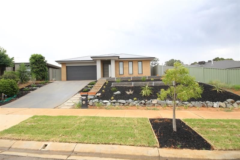 3 bedrooms House in 164 Kosciuszko Road THURGOONA NSW, 2640