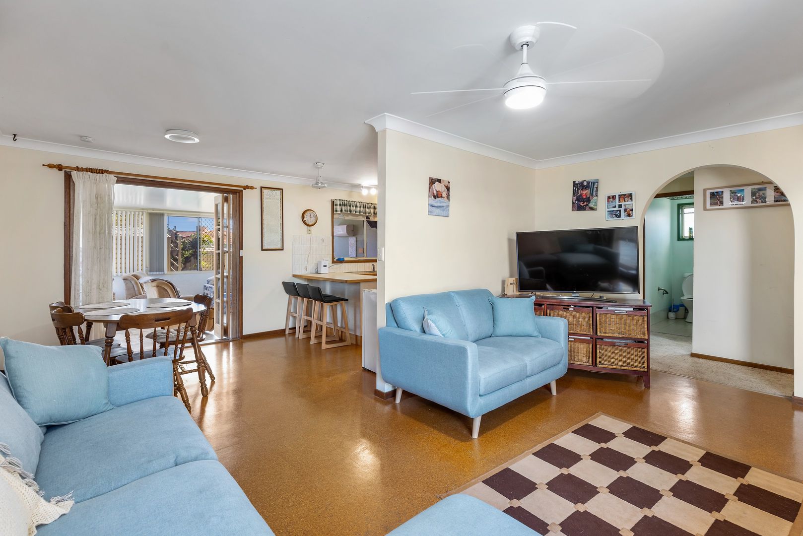 28 Eldershaw Drive, Forest Hill NSW 2651, Image 2