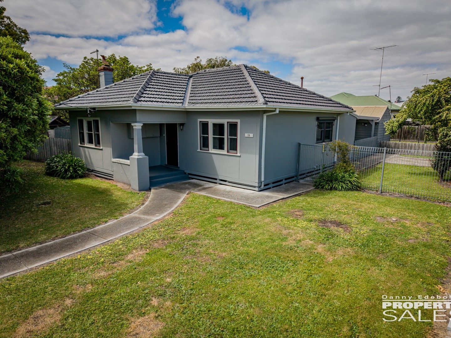 3 bedrooms House in 75 Hennessey Street MOE VIC, 3825