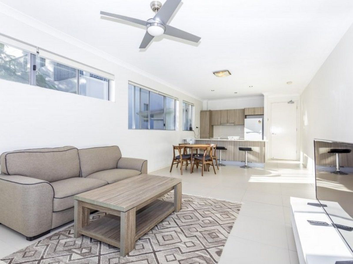 2 bedrooms Apartment / Unit / Flat in 6/26 Ryans Road ST LUCIA QLD, 4067