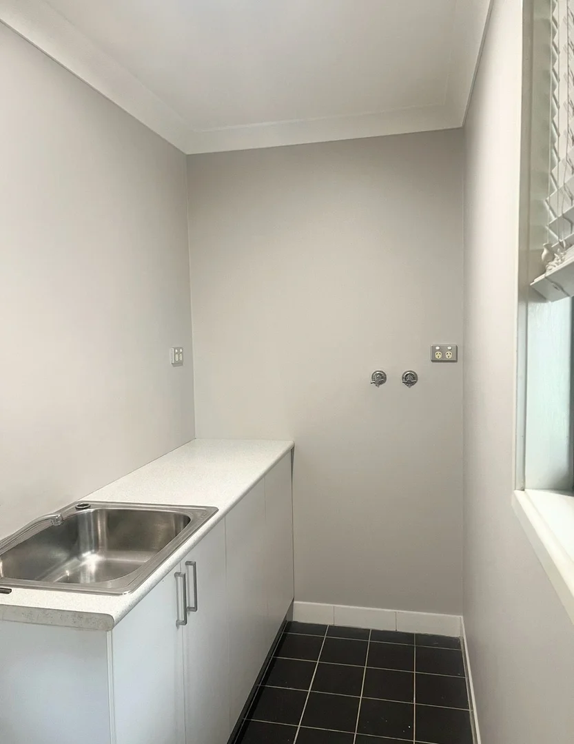 Additional image 7 of 9 Olliver Crescent, St Clair NSW 2759