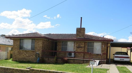 74 Oliver Street, Glen Innes NSW 2370