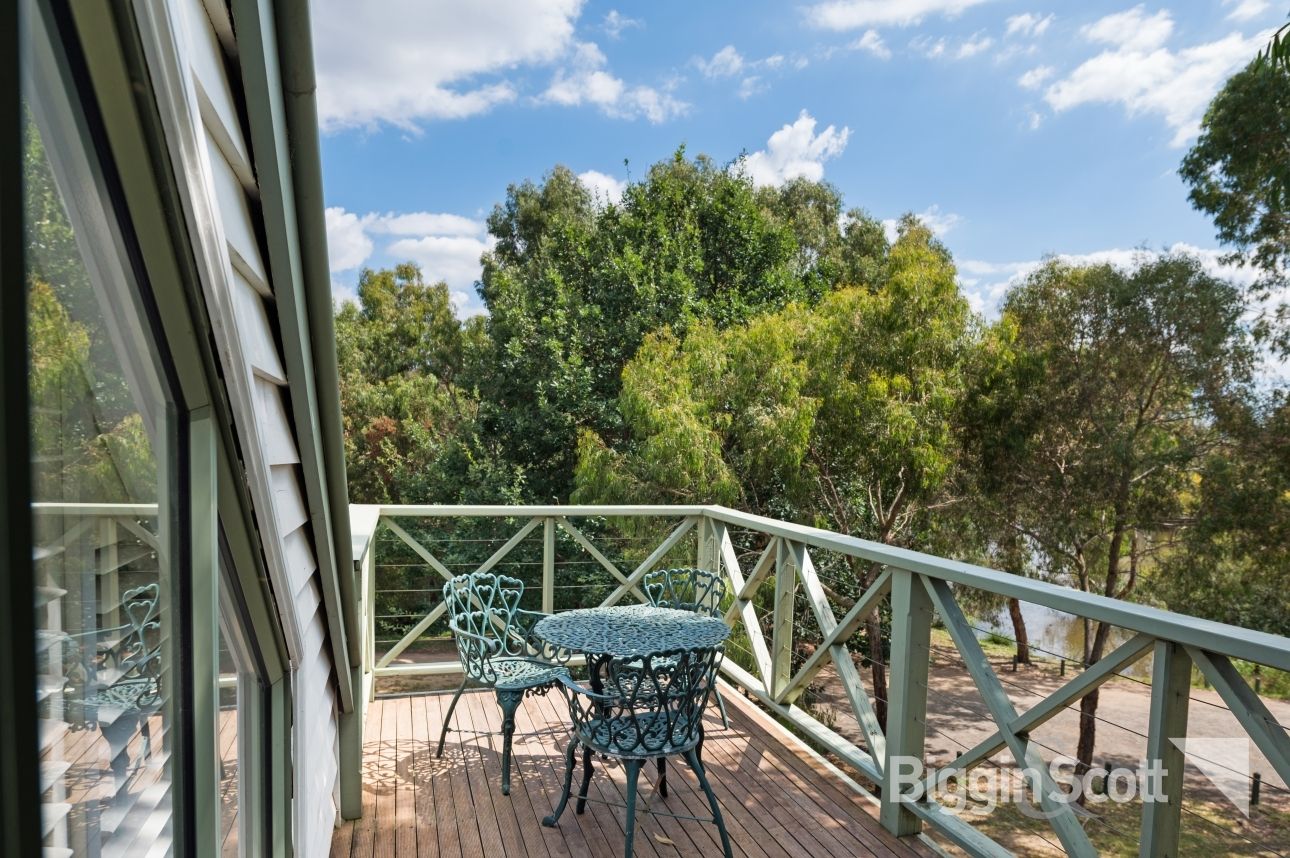 18 King Street, Daylesford VIC 3460, Image 2