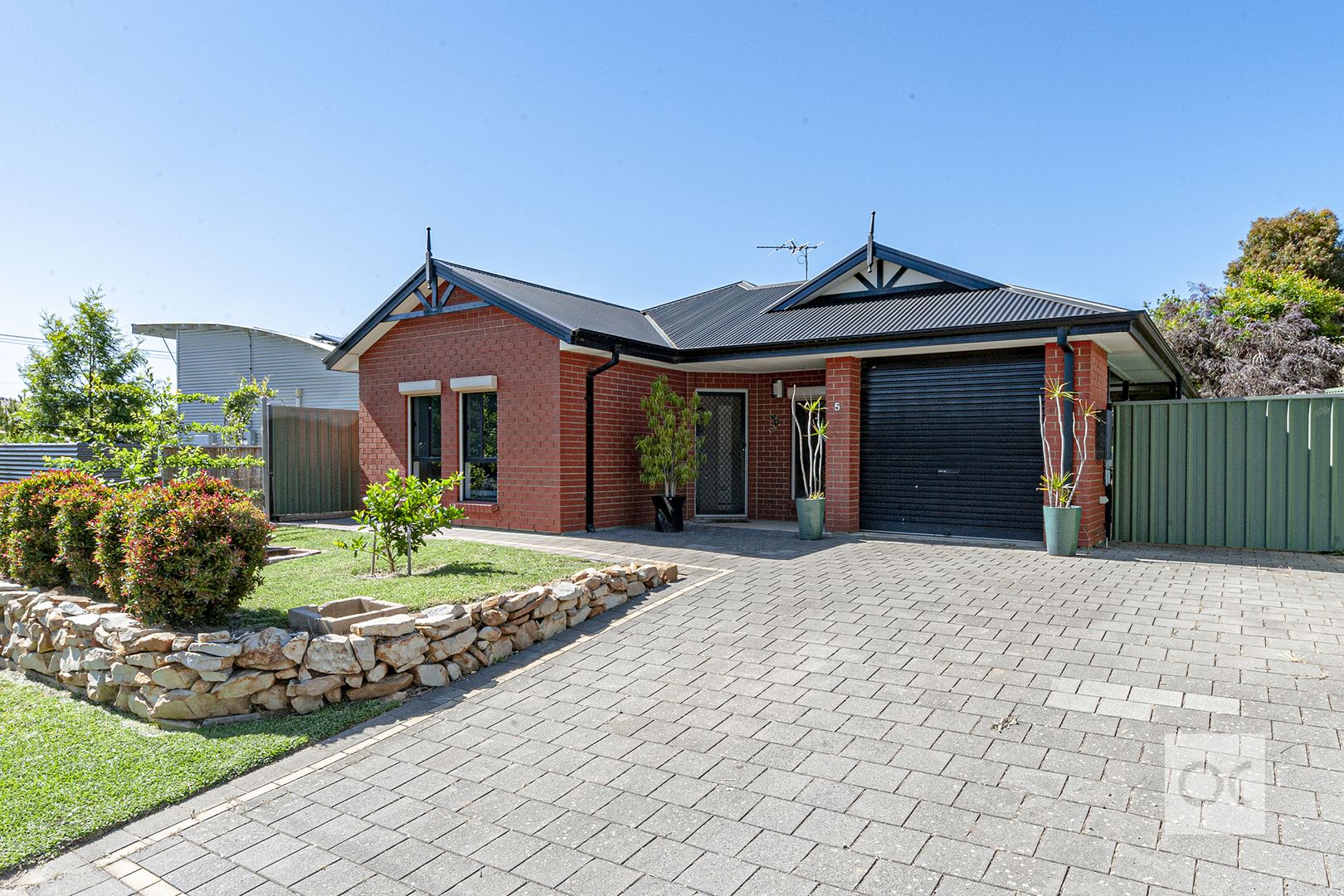 5 Reeves Road, Mclaren Val Property History & Address Research Domain