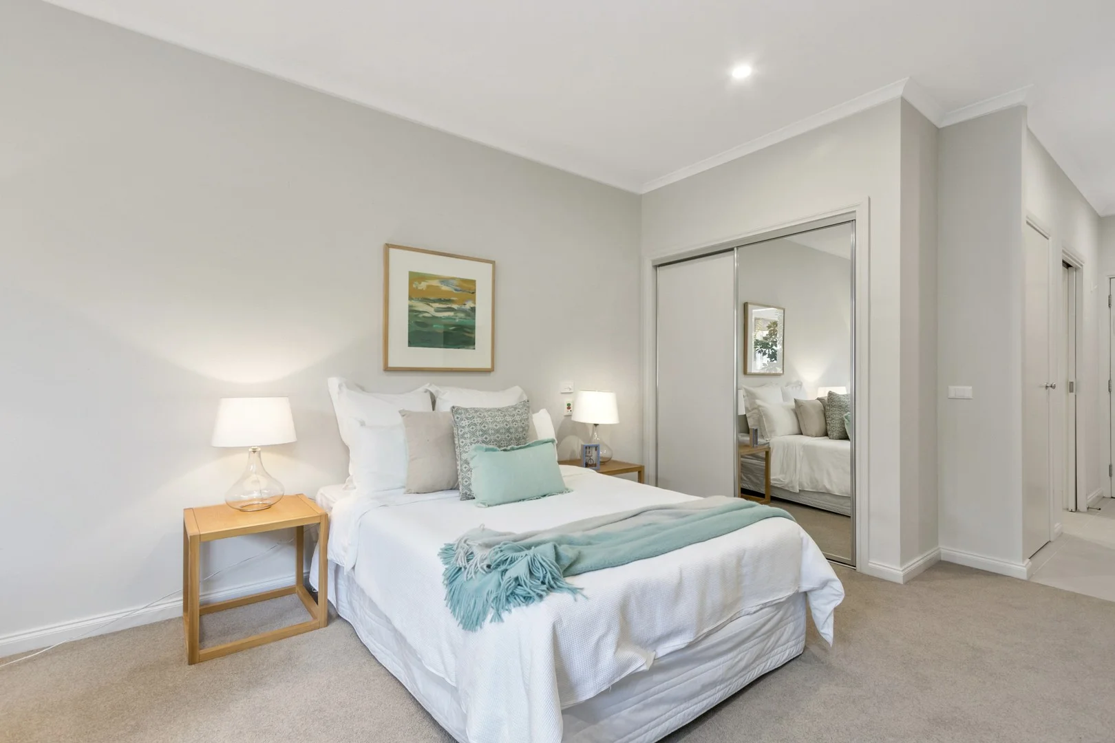 24/6 Melville Park Drive, Berwick VIC 3806