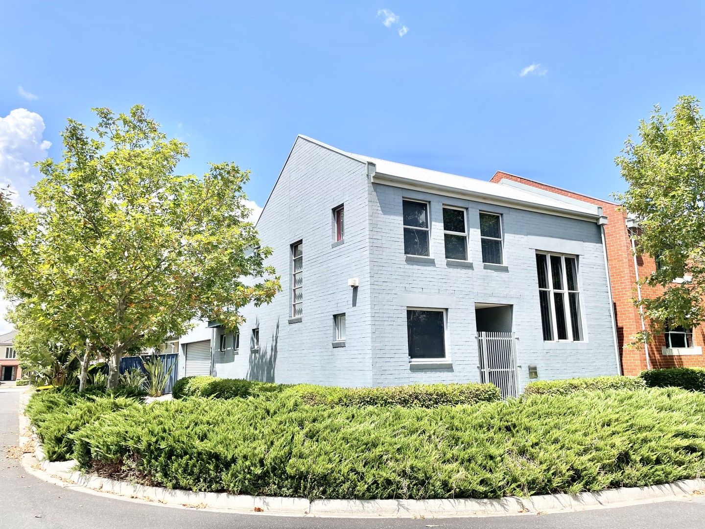 2 bedrooms House in 6 Parsons Lane CAROLINE SPRINGS VIC, 3023