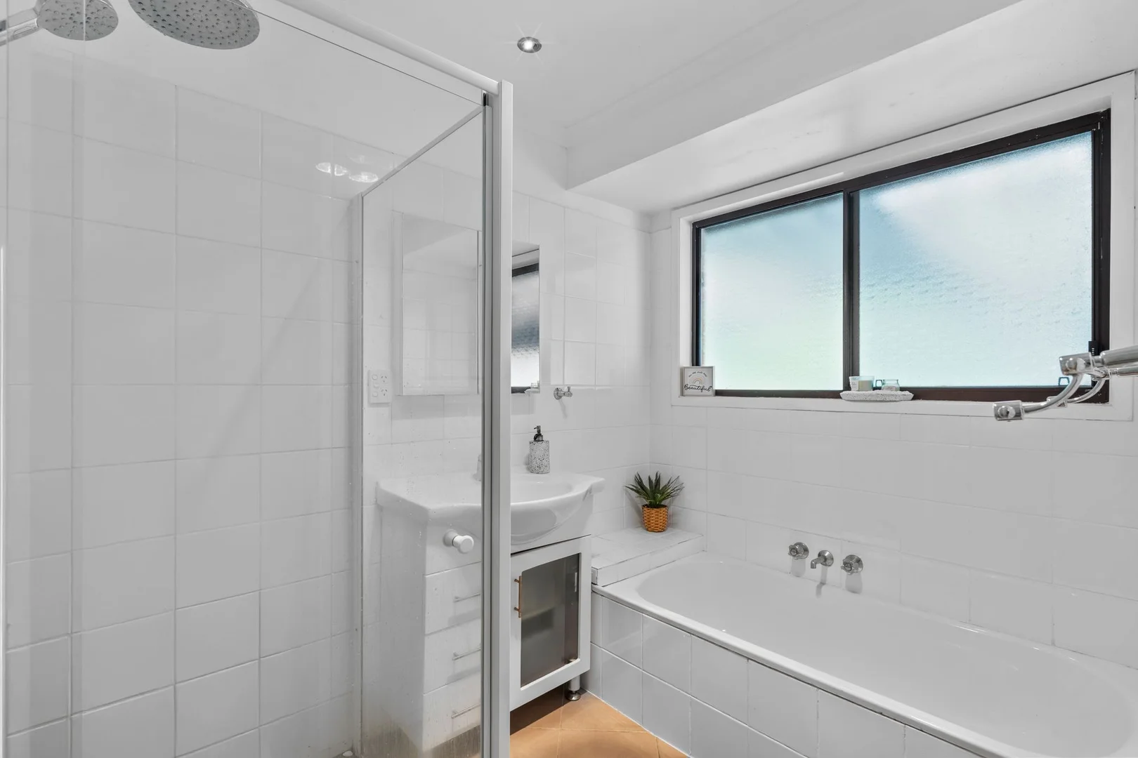 Additional image 5 of 6/18 Columbia Court, Oxenford QLD 4210