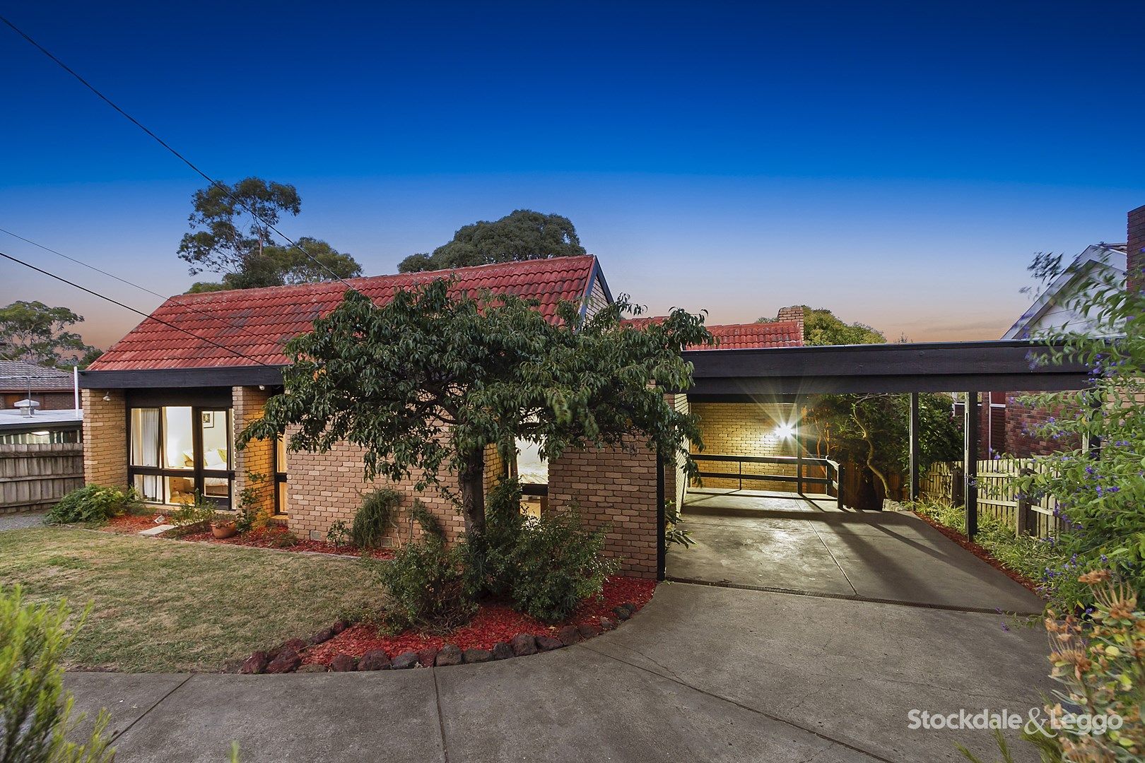 18 Barina Avenue, Mooroolbark VIC 3138, Image 0