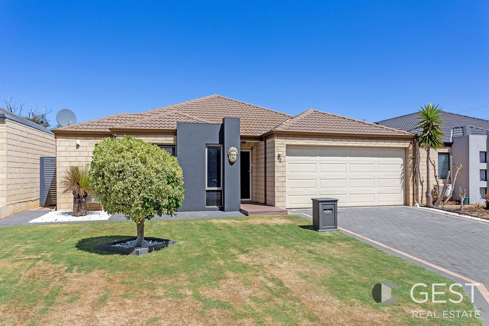 4 bedrooms House in 6 HOYPOY GARDENS DARCH WA, 6065