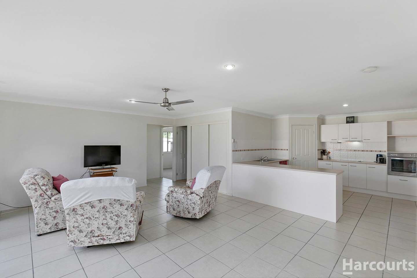 4 Gunsynd Way, Point Vernon QLD 4655, Image 1